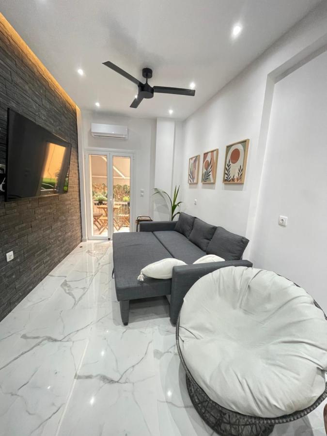 Zeos Finest Jacuzzi Suite Atene Esterno foto