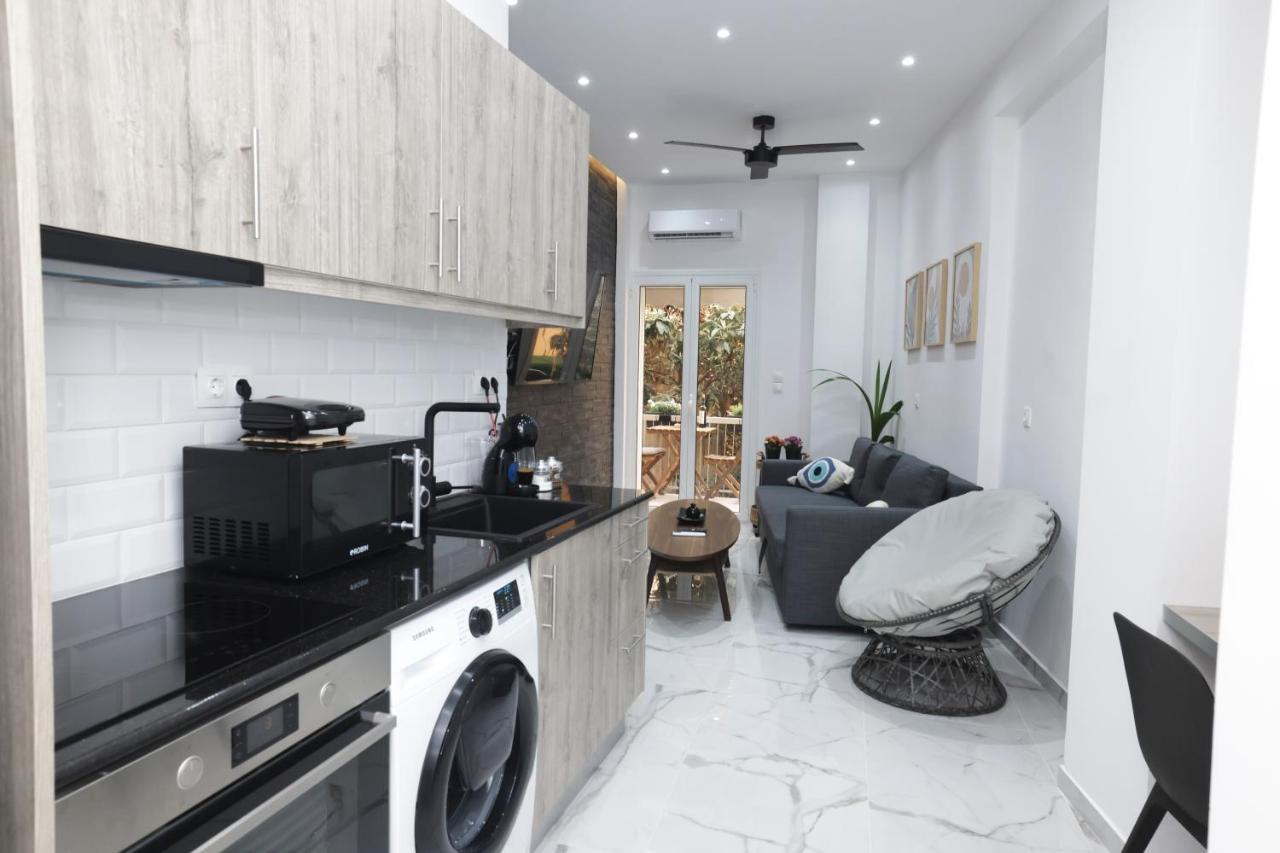 Zeos Finest Jacuzzi Suite Atene Esterno foto